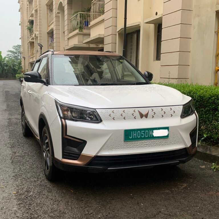 XUV400